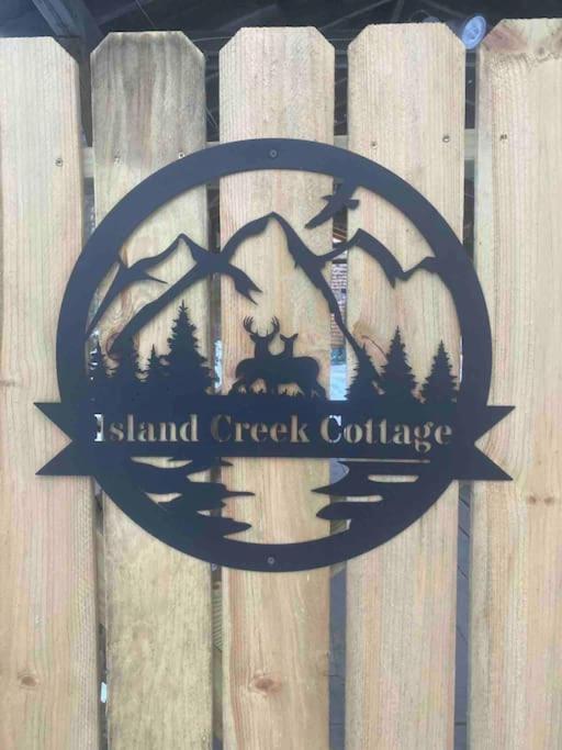 Peaceful Gateway To Island Creek Cottage อีสต์สเตราด์สเบิร์ก ภายนอก รูปภาพ