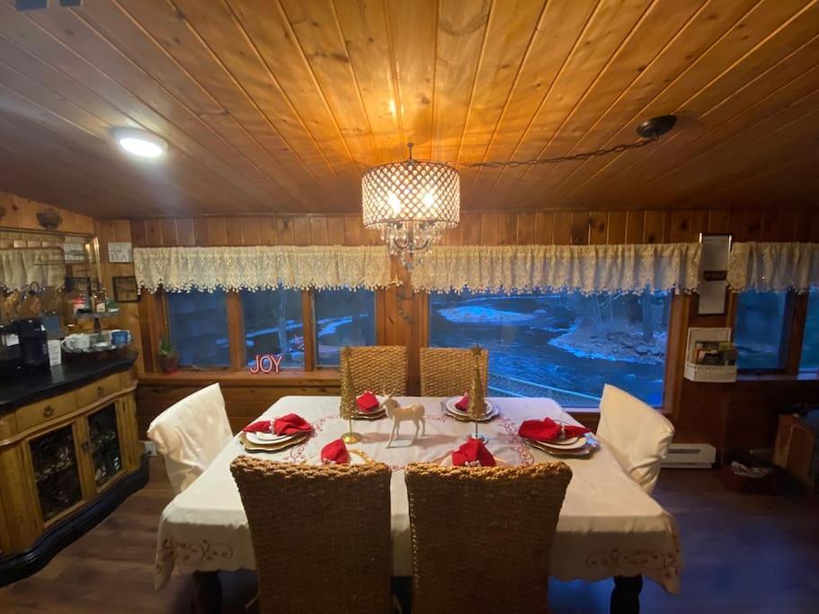 Peaceful Gateway To Island Creek Cottage อีสต์สเตราด์สเบิร์ก ภายนอก รูปภาพ